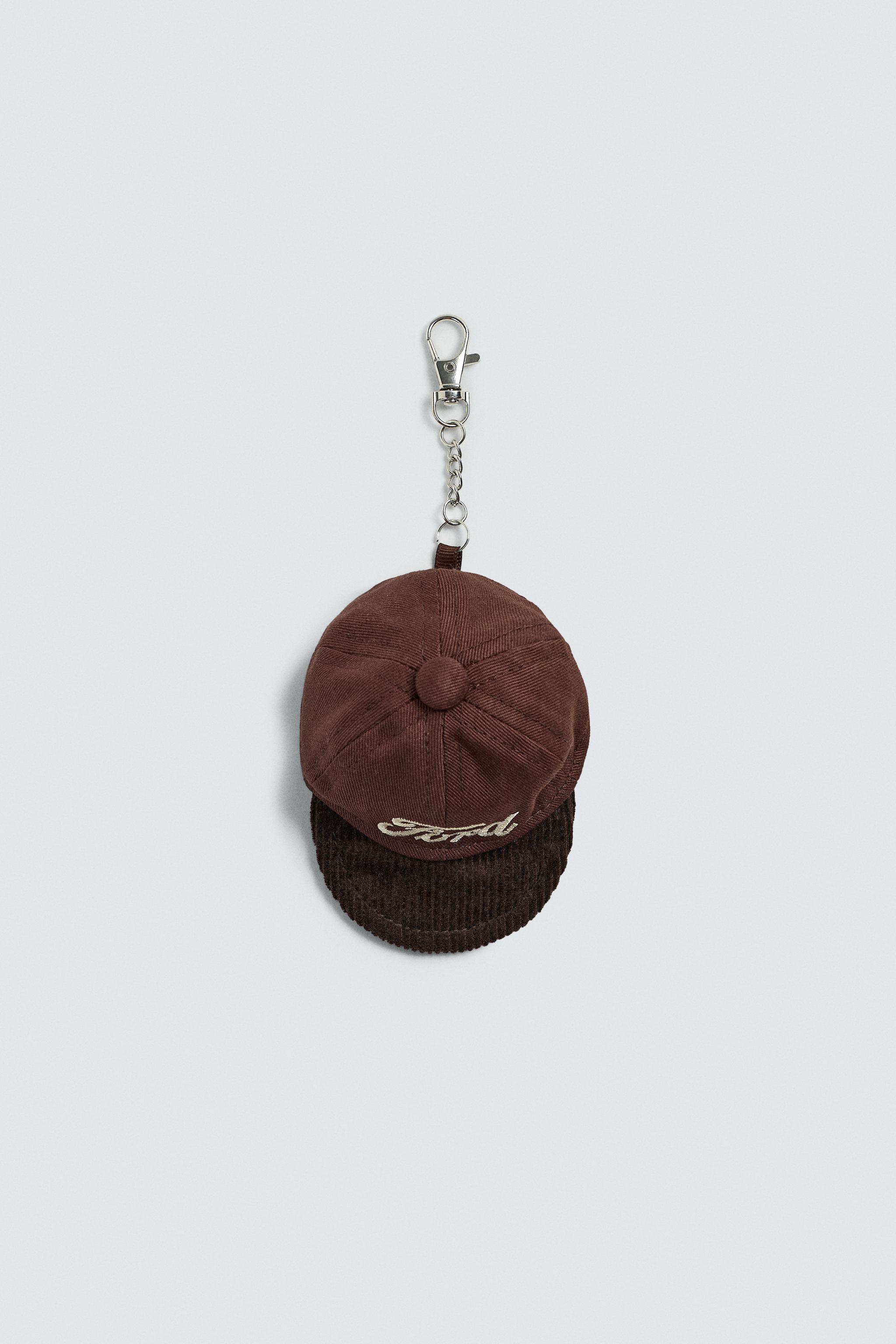 PORTE-CLÉS CASQUETTE FORD